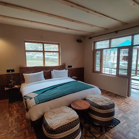 La Hault Hotell Sissu Eksteriør bilde